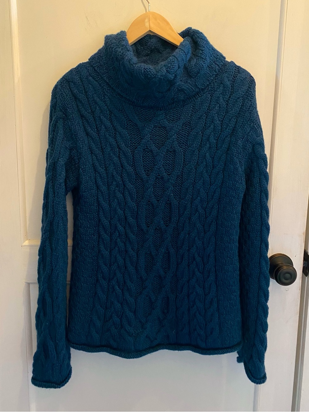 Inis Crafts 100% Merino Wool Cable Knit Turtleneck Sweater